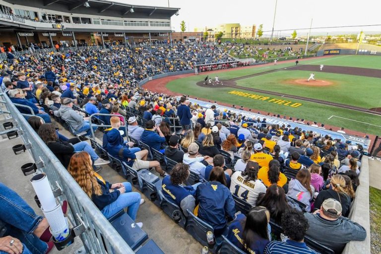 Mountaineer Fans Set Record on Saturday