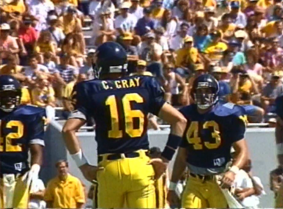 Remembering Former WVU Quarterback Chris Gray on 9/11 Dm1UejsVAAAnhC0